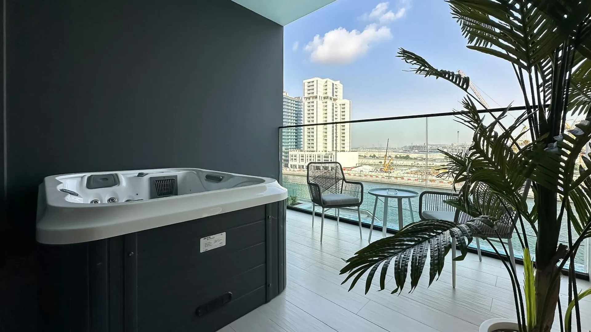 Elegant Getaway W Stunning Pool Canal Views Dubai Apartment