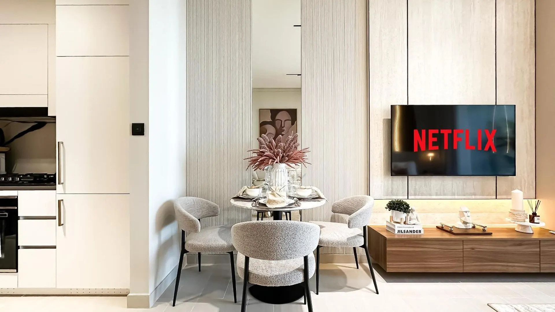 Apartment Elegant Getaway W Stunning Pool Canal Views Dubai United Arab Emirates